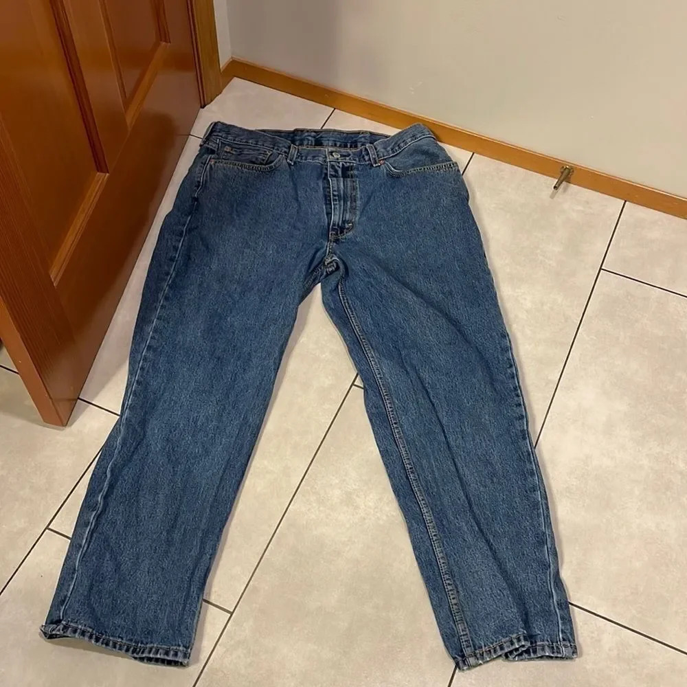 Levi’s 550 Mens blue jeans